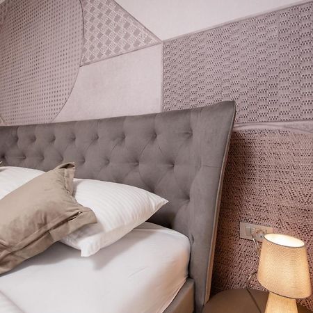 Deluxe Apartments & Rooms Revis Rijeka Ngoại thất bức ảnh