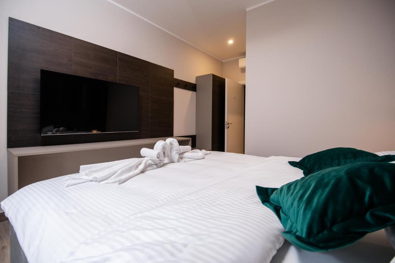 Deluxe Apartments & Rooms Revis Rijeka Ngoại thất bức ảnh
