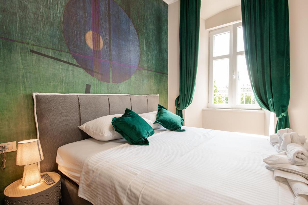 Deluxe Apartments & Rooms Revis Rijeka Ngoại thất bức ảnh